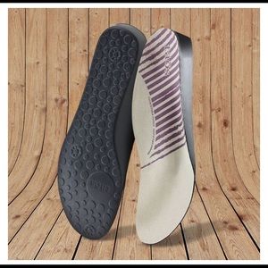 Size 6.5 Taos footbeds